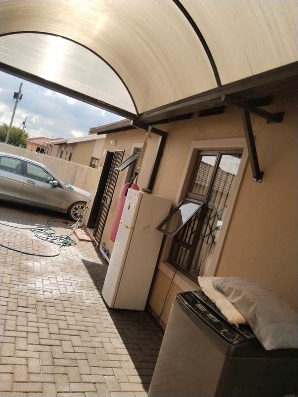 3 Bedroom Property for Sale in Savanna City Gauteng
