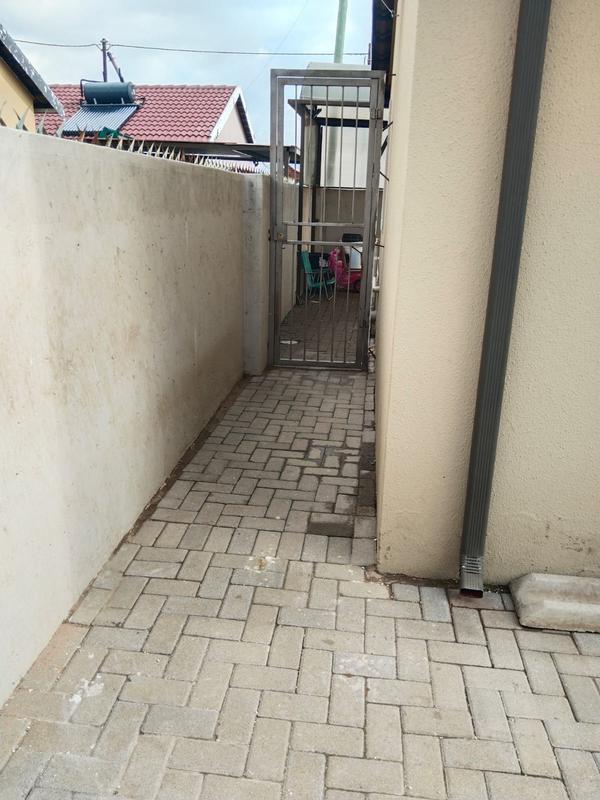 3 Bedroom Property for Sale in Savanna City Gauteng