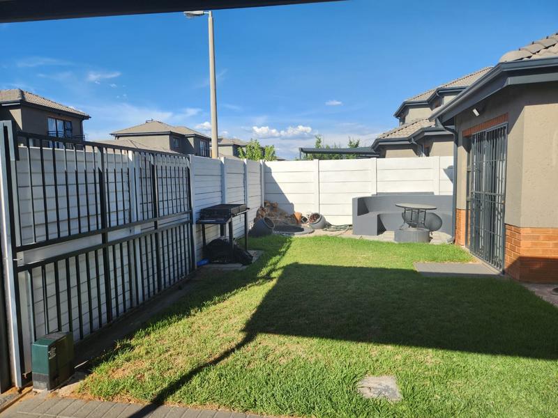 3 Bedroom Property for Sale in Albertsdal Gauteng