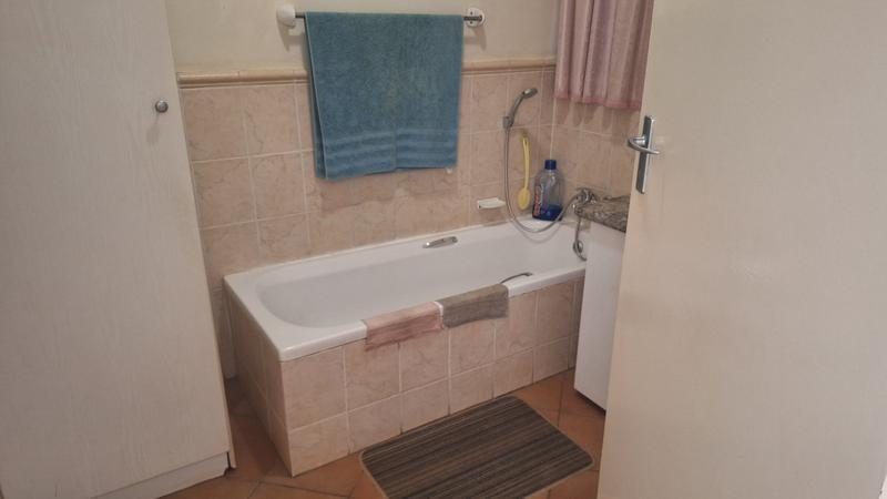 2 Bedroom Property for Sale in Clarina Gauteng
