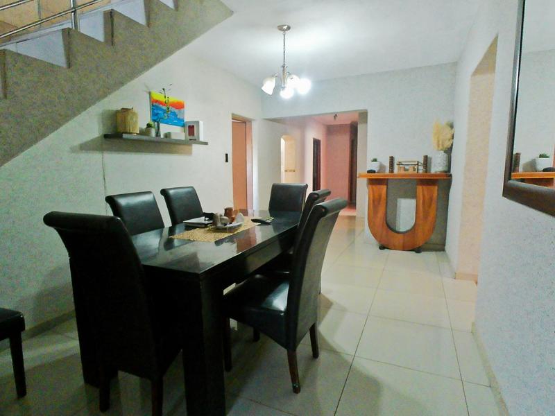 5 Bedroom Property for Sale in The Orchards Gauteng