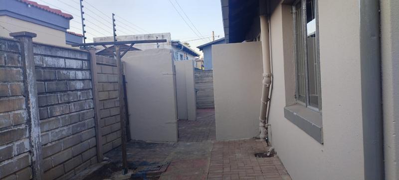 To Let 3 Bedroom Property for Rent in Elandspoort Gauteng
