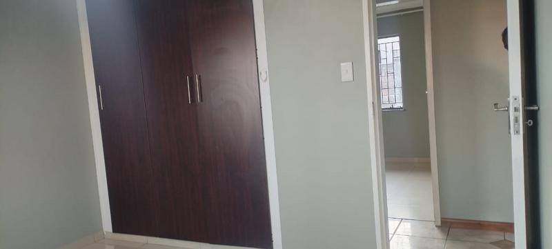 To Let 3 Bedroom Property for Rent in Elandspoort Gauteng