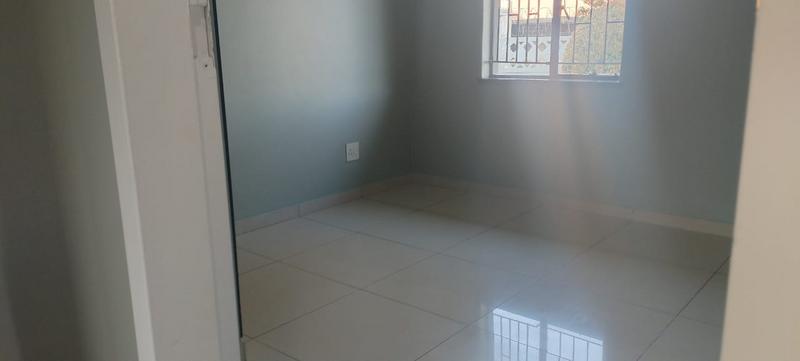 To Let 3 Bedroom Property for Rent in Elandspoort Gauteng