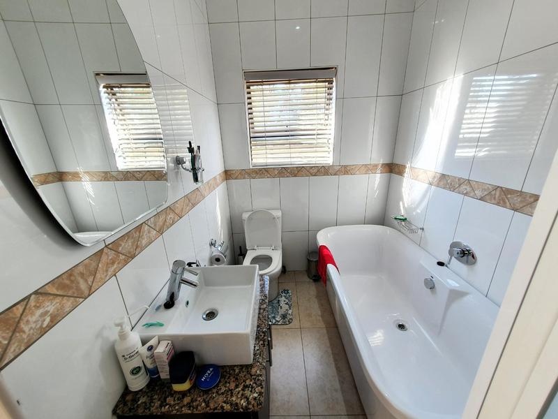 3 Bedroom Property for Sale in Amandasig Gauteng