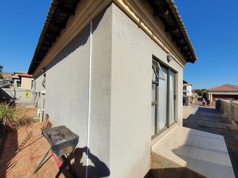3 Bedroom Property for Sale in Amandasig Gauteng