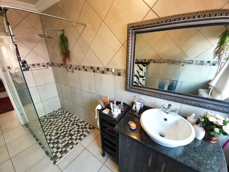 3 Bedroom Property for Sale in Wonderboom Gauteng