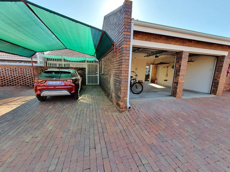 3 Bedroom Property for Sale in Wonderboom Gauteng