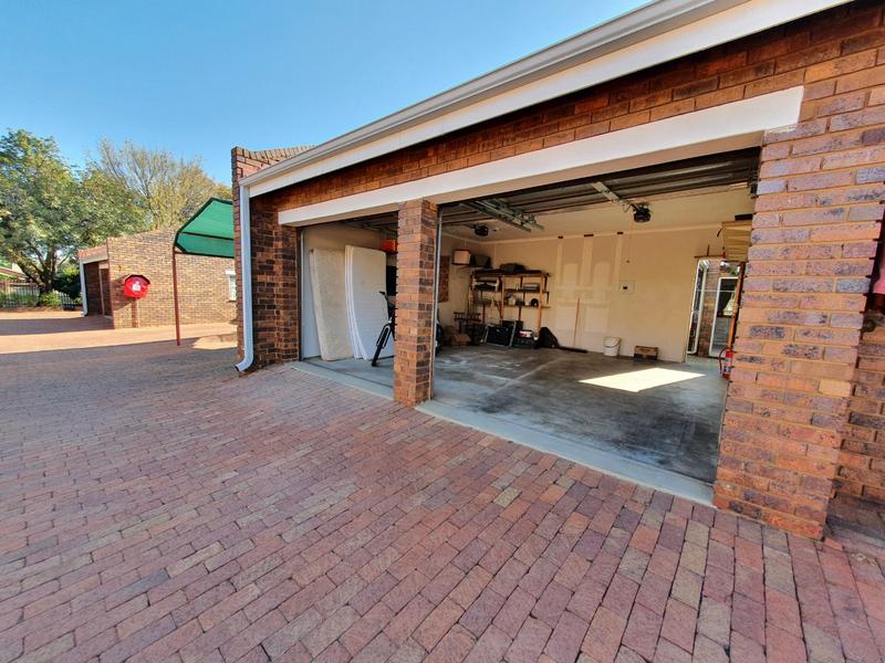 3 Bedroom Property for Sale in Wonderboom Gauteng
