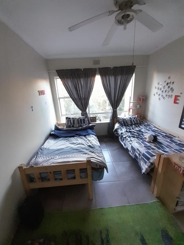To Let 3 Bedroom Property for Rent in Farrarmere Gauteng