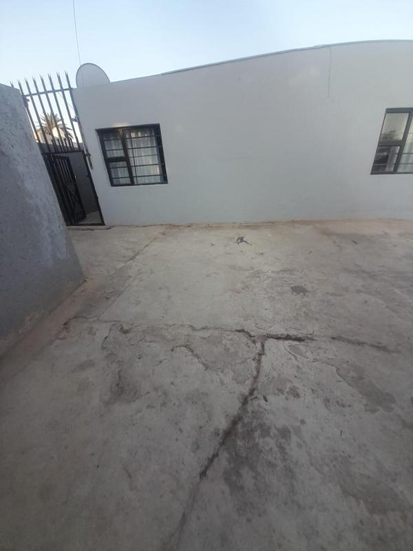 To Let 2 Bedroom Property for Rent in Primrose Gauteng