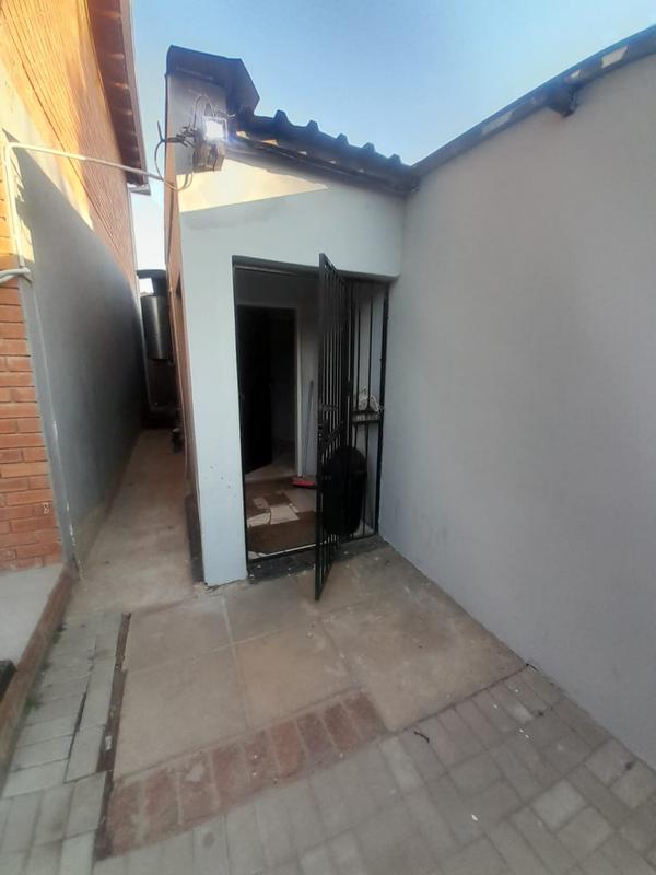 To Let 2 Bedroom Property for Rent in Primrose Gauteng