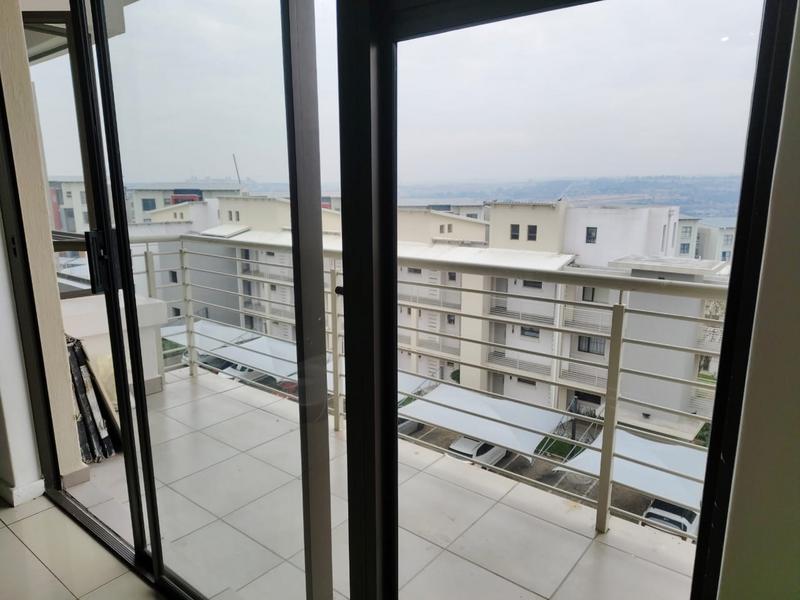 To Let 2 Bedroom Property for Rent in Beverley Gauteng