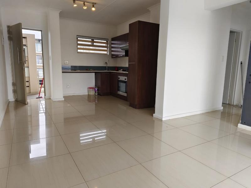 To Let 2 Bedroom Property for Rent in Beverley Gauteng