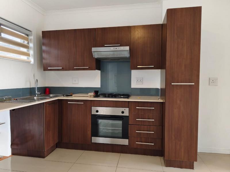 To Let 2 Bedroom Property for Rent in Beverley Gauteng