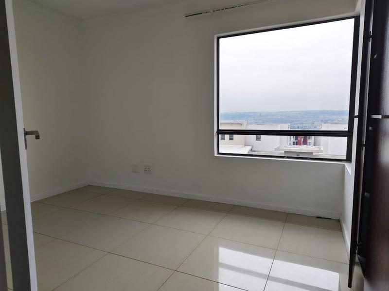 To Let 2 Bedroom Property for Rent in Beverley Gauteng