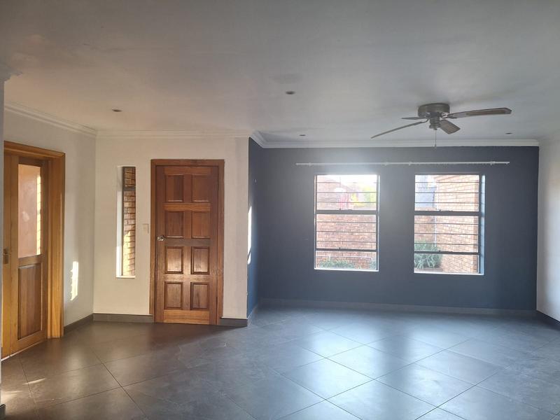 To Let 3 Bedroom Property for Rent in Edelweiss Gauteng