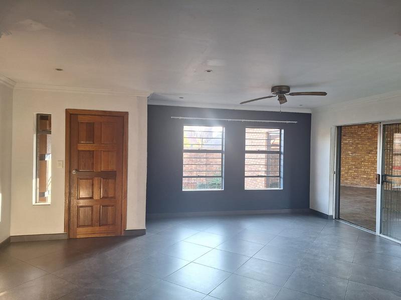 To Let 3 Bedroom Property for Rent in Edelweiss Gauteng