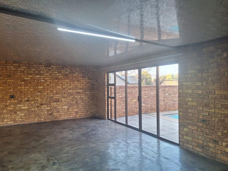 To Let 3 Bedroom Property for Rent in Edelweiss Gauteng