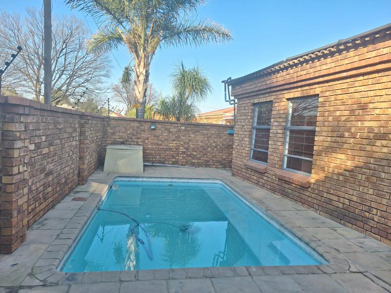 To Let 3 Bedroom Property for Rent in Edelweiss Gauteng