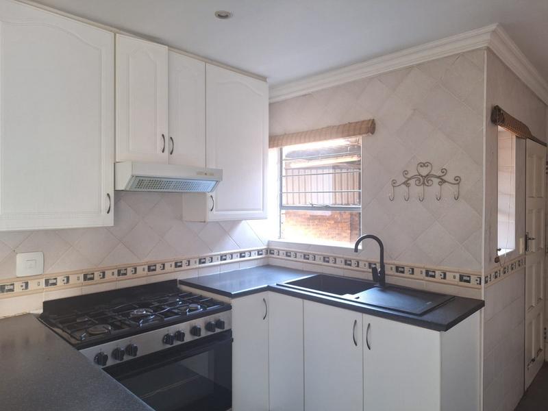 To Let 3 Bedroom Property for Rent in Edelweiss Gauteng
