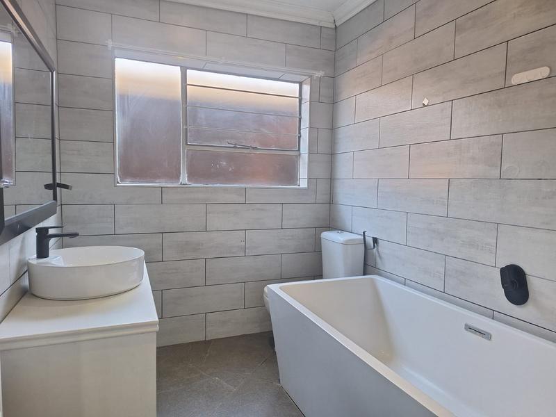 To Let 3 Bedroom Property for Rent in Edelweiss Gauteng