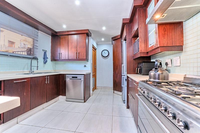 3 Bedroom Property for Sale in Radiokop Gauteng