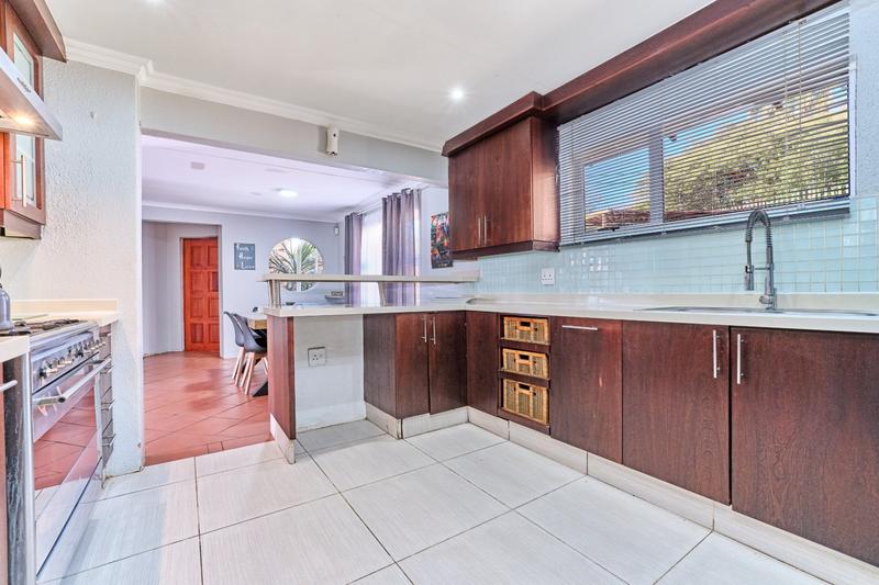 3 Bedroom Property for Sale in Radiokop Gauteng