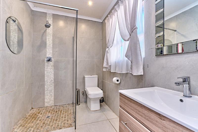 3 Bedroom Property for Sale in Radiokop Gauteng
