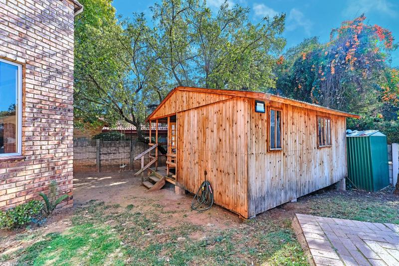3 Bedroom Property for Sale in Radiokop Gauteng