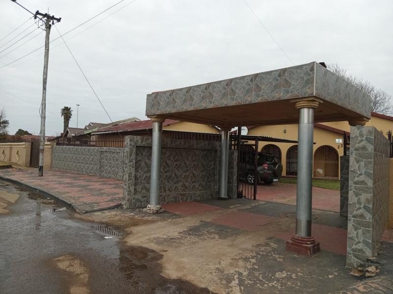 3 Bedroom Property for Sale in Westergloor Gauteng