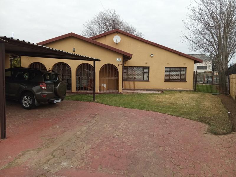 3 Bedroom Property for Sale in Westergloor Gauteng