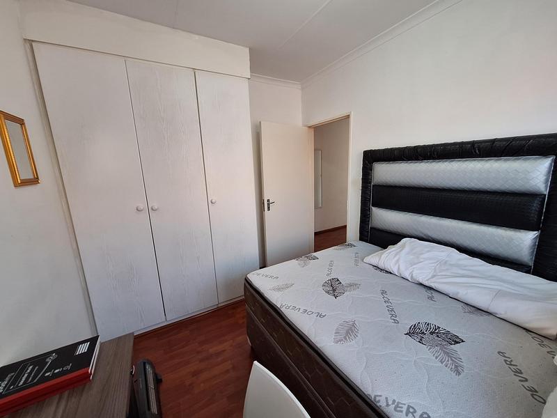 To Let 2 Bedroom Property for Rent in Halfway Gardens Gauteng