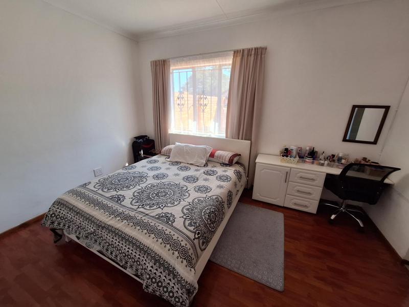 To Let 2 Bedroom Property for Rent in Halfway Gardens Gauteng