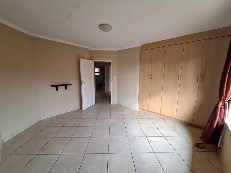 To Let 3 Bedroom Property for Rent in Eldoraigne Gauteng