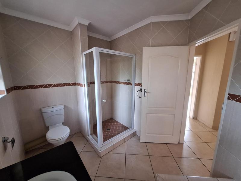 To Let 3 Bedroom Property for Rent in Eldoraigne Gauteng