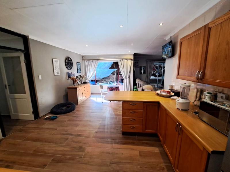 4 Bedroom Property for Sale in Highveld Gauteng
