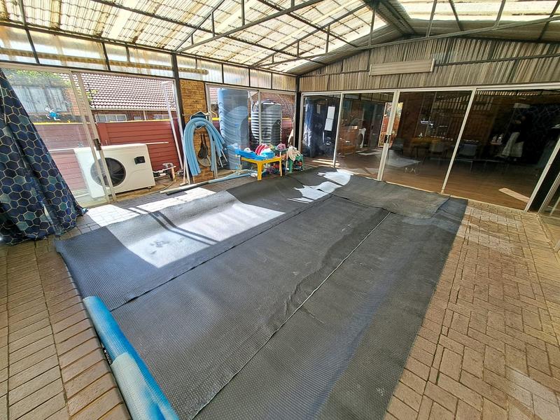 4 Bedroom Property for Sale in Highveld Gauteng