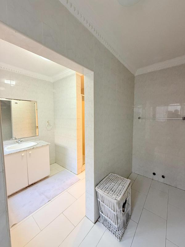 To Let 3 Bedroom Property for Rent in Morningside Gauteng