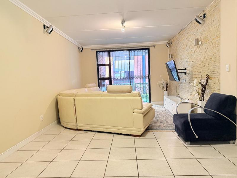 To Let 2 Bedroom Property for Rent in Morningside Gauteng