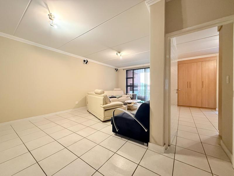 To Let 2 Bedroom Property for Rent in Morningside Gauteng