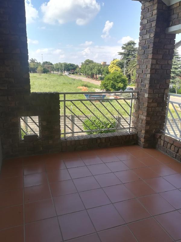 To Let 2 Bedroom Property for Rent in Elardus Park Gauteng