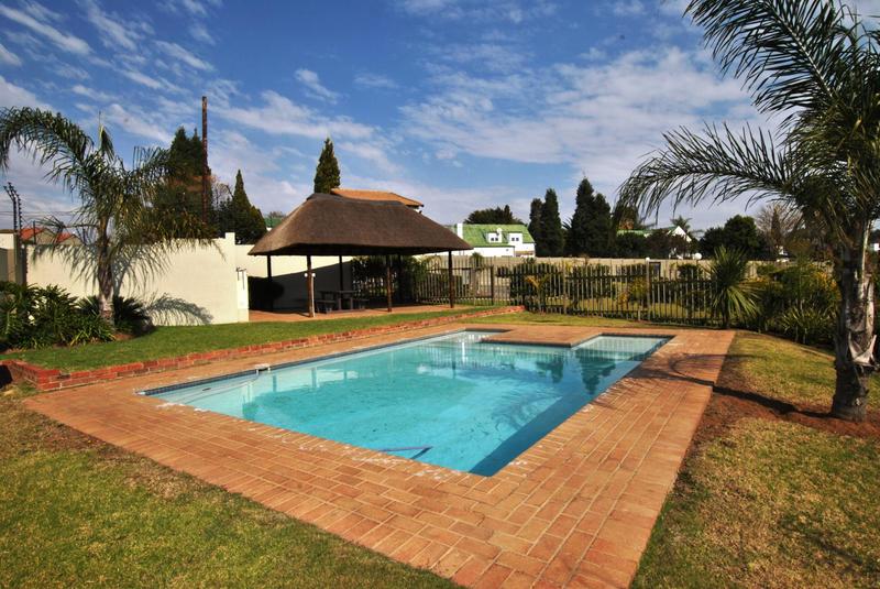 To Let 2 Bedroom Property for Rent in Paulshof Gauteng