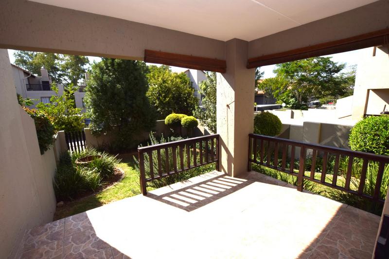 To Let 2 Bedroom Property for Rent in Paulshof Gauteng