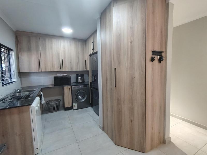 To Let 3 Bedroom Property for Rent in The Reeds Gauteng