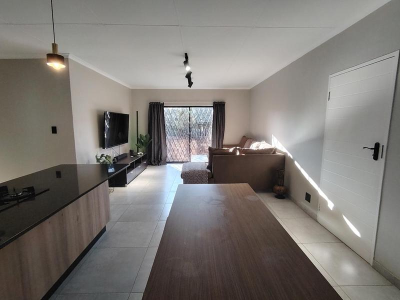 To Let 3 Bedroom Property for Rent in The Reeds Gauteng