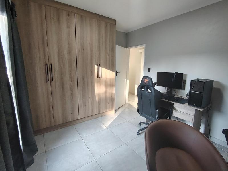 To Let 3 Bedroom Property for Rent in The Reeds Gauteng
