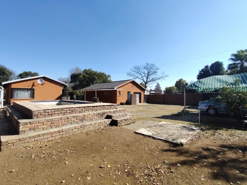 To Let 3 Bedroom Property for Rent in Wierda Park Gauteng