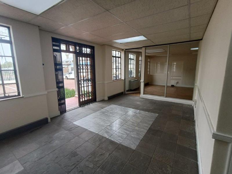 To Let commercial Property for Rent in Randjespark Gauteng