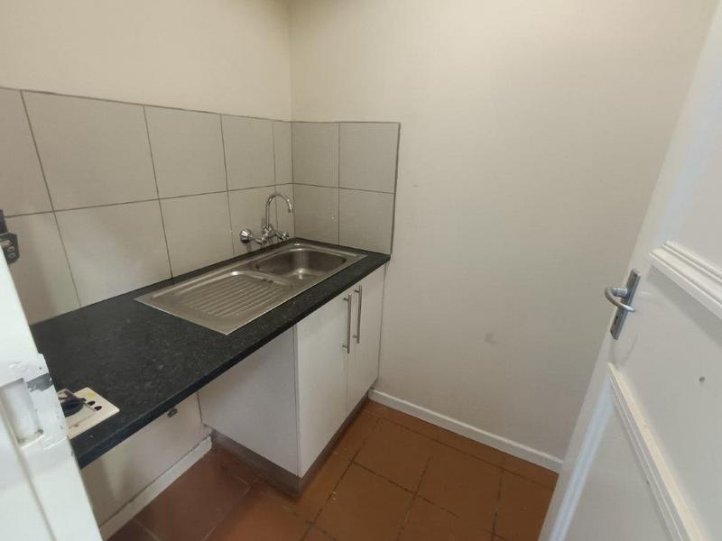 To Let commercial Property for Rent in Randjespark Gauteng